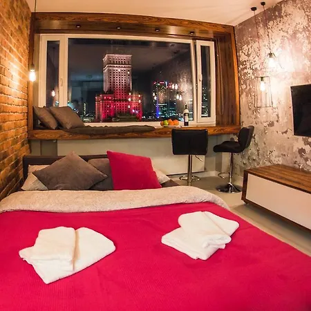 Panda Panorama Apartment *